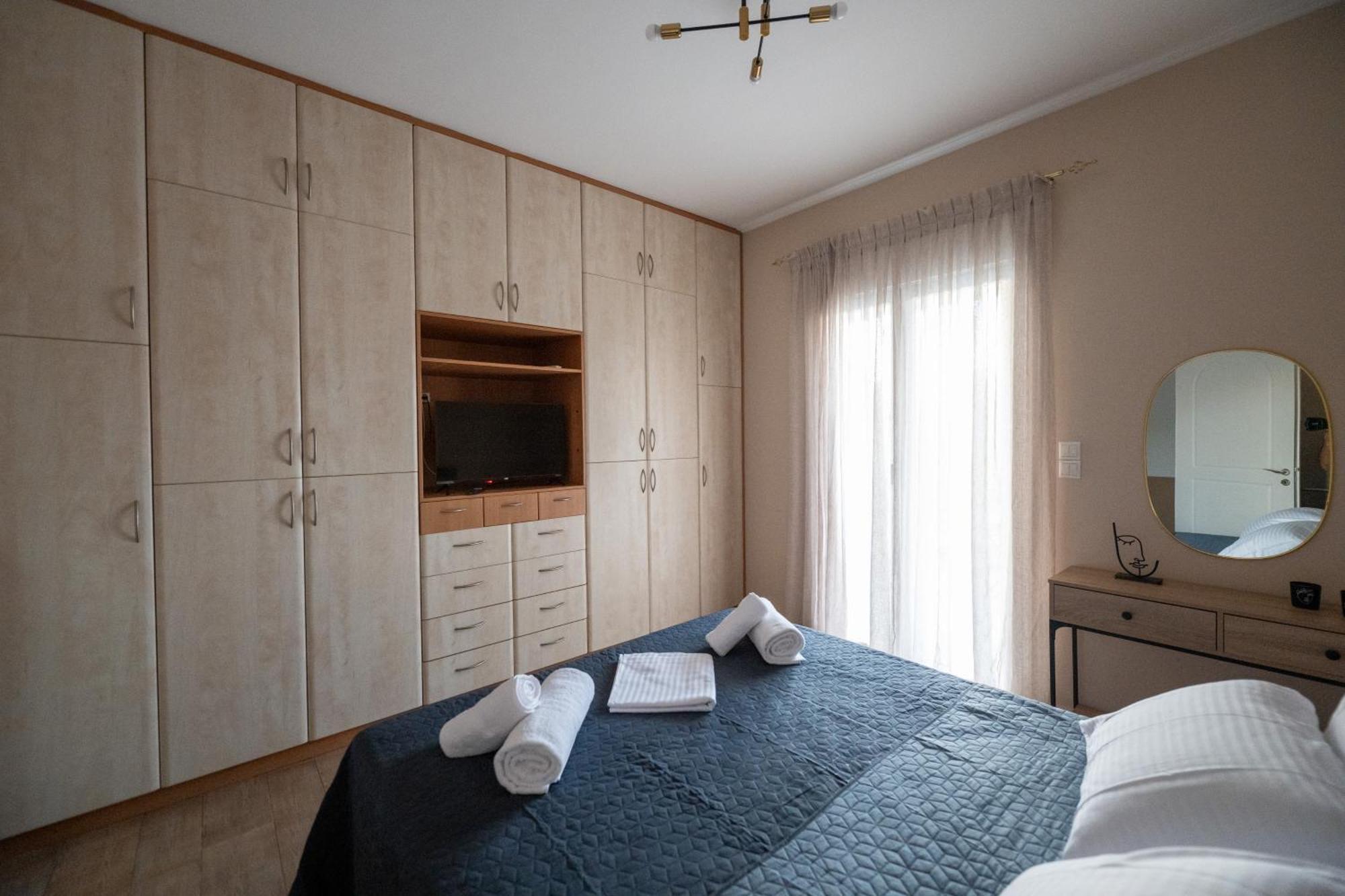 Il Centro Apartment Aígion Luaran gambar