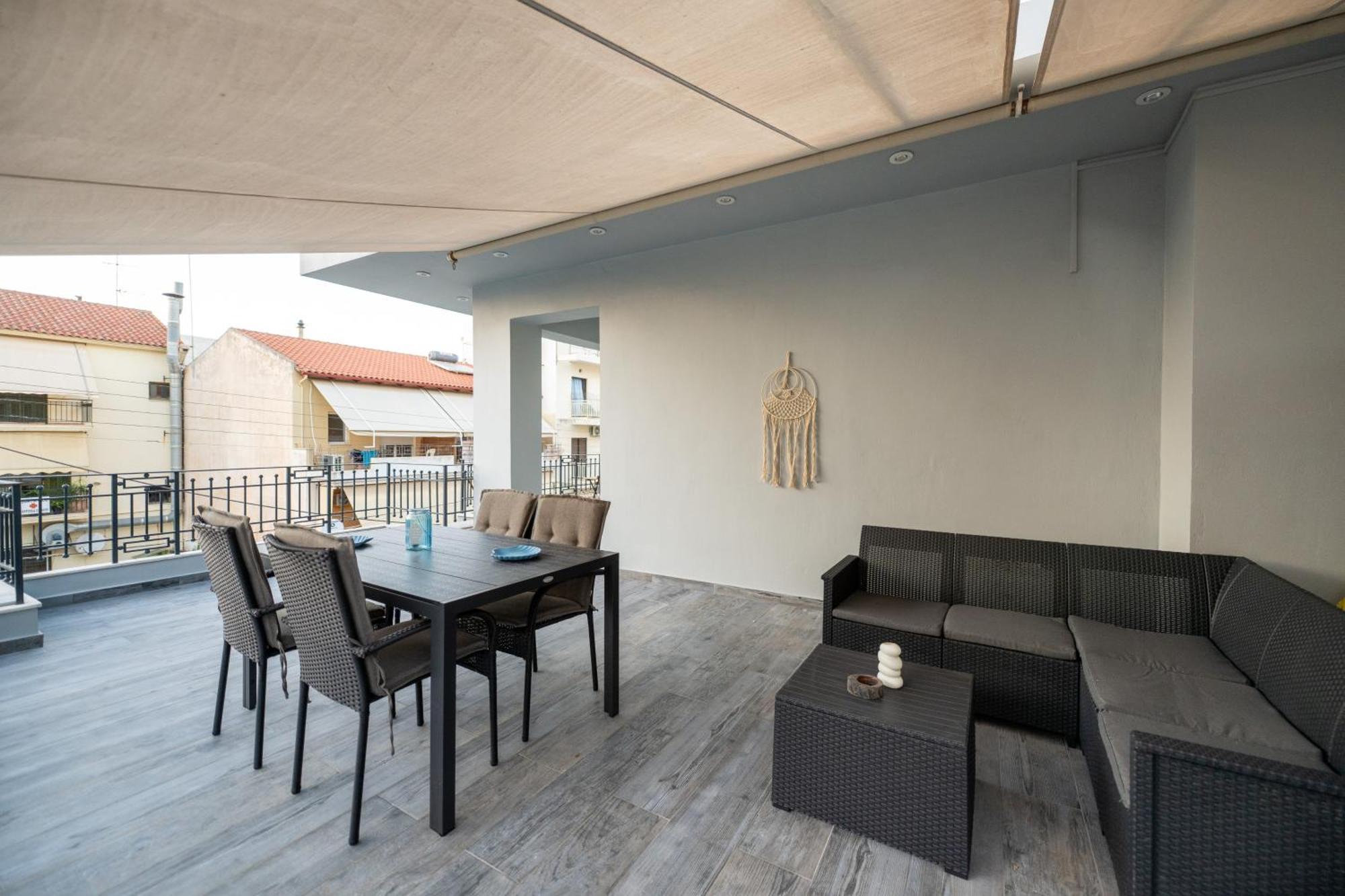 Il Centro Apartment Aígion Luaran gambar